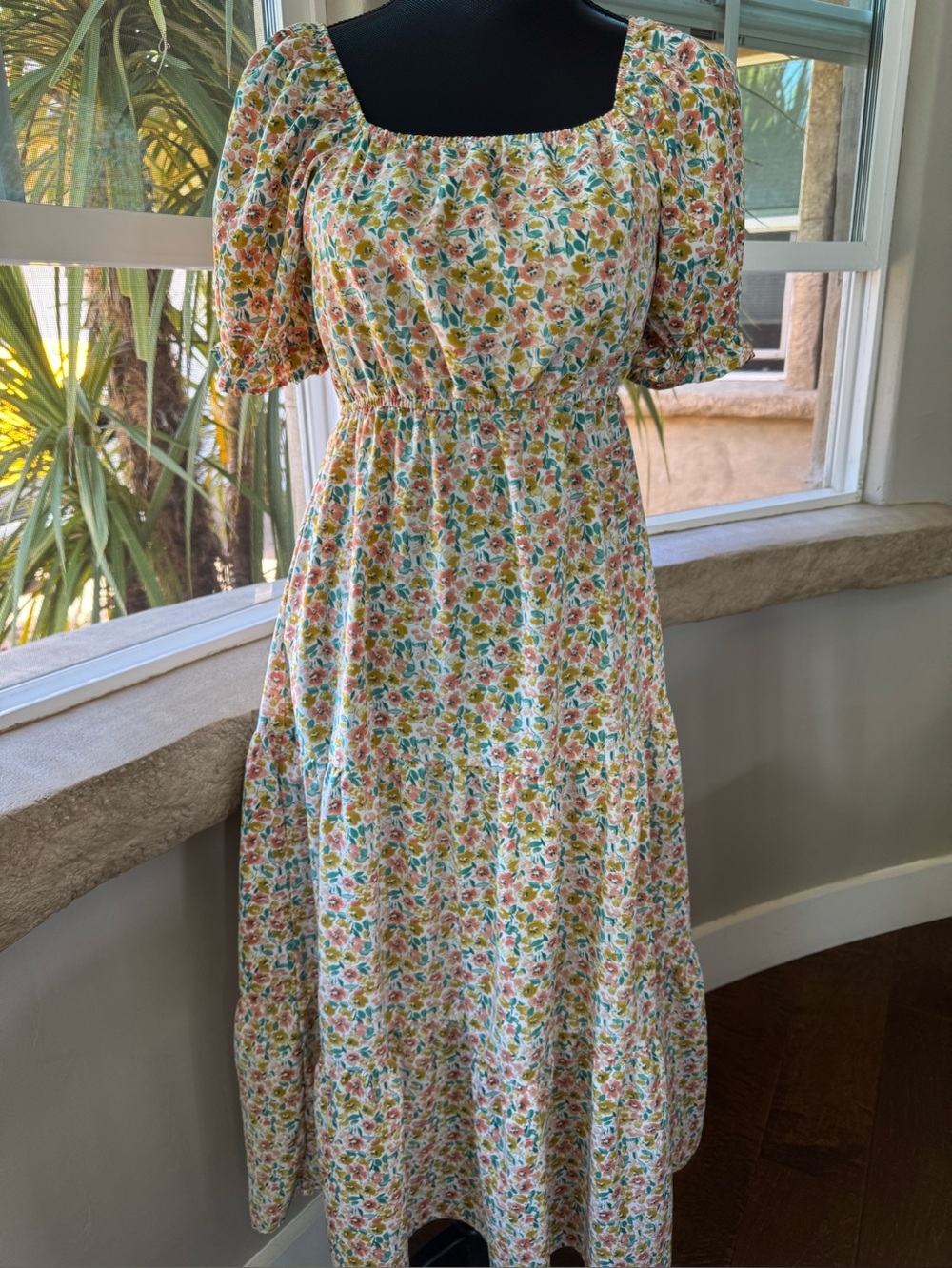 Hayden Los Angeles Floral Square-Neck Puff Sleeve Dress Women’s Size Small - Picture 3 of 12